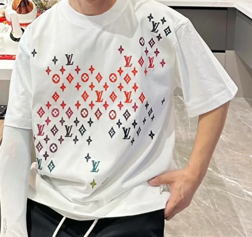 Louis Vuitton/Louis Vuitton full-width three-flower printed embroidered short sleeves
